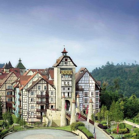 Colmar Tropicale Hotel Bukit Tinggi Exterior photo